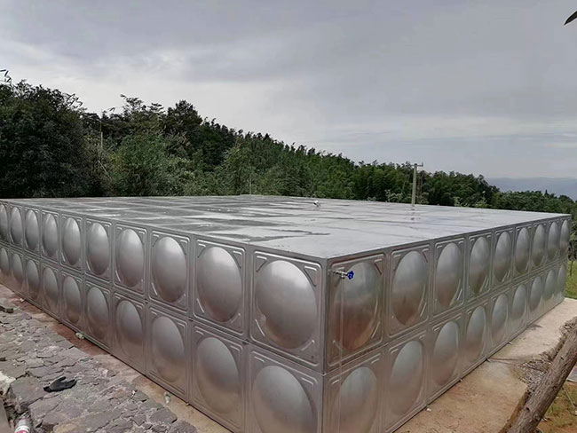 【科普】地埋式不銹鋼水箱對(duì)環(huán)境和水質(zhì)的影響有多大？